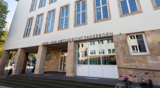 Betrugsprozess im Kreis Höxter: Schlechte Stimmung im Gerichtssaal