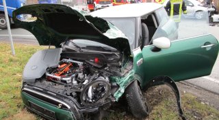Drei Personen werden bei Unfall in Bad Wünnenberg verletzt