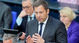 Klingbeil: Politiker sollten in Rentenversicherung einzahlen