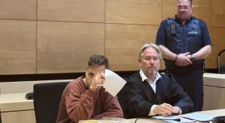 Frau in Gütersloh verbrannt: Ehemann gibt plötzlich Geständnis ab - Gericht evakuiert