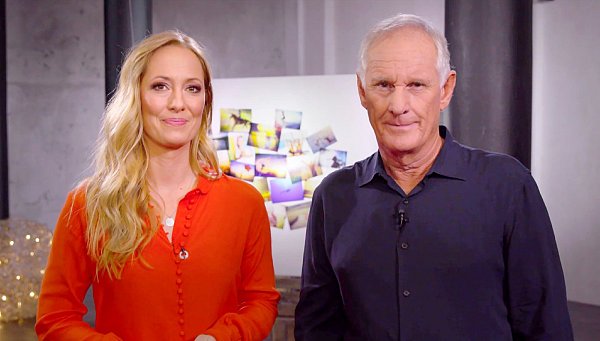 Moderatorin und Protagonist: Angela Finger-Erben führt durch die Sendung, in der Martin Bolze - Pharo - die verborgenen Wünsche von Menschen per Hypnose erfahren will. - © Mediengruppe RTL