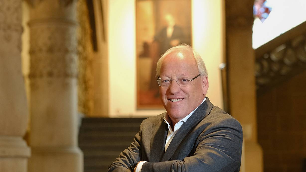 Oberbürgermeister Pit Clausen im Alten Rathaus: 16 Jahre lang hat der Sozialdemokrat die Geschicke der Stadt geführt. | © Andreas Zobe