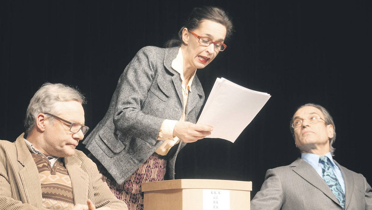 Zeitgeist der 70er: Erik Roßbander (v. l.), Kathrin Steinweg und Peter Lüchinger bei ihrer szenischen Lesung. Foto: Antje Doßmann | © Antje Doßmann