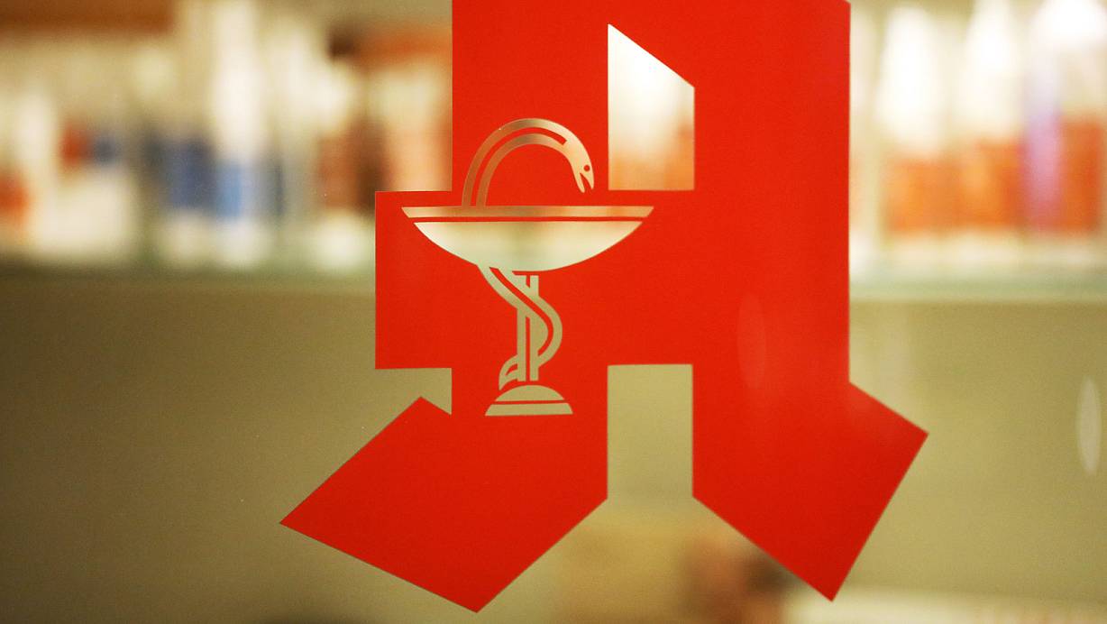 Apotheker in OWL sind bereit, künftig auch gegen das Coronavirus zu impfen. | © picture alliance