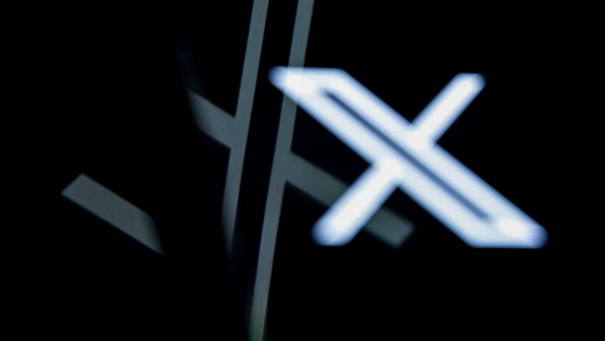 Wird in der EU gegen X geklagt, muss das nach Einschätzung eines Berliner Richters nicht am Unternehmenssitz in Irland erfolgen. | © Jennifer Brückner/dpa