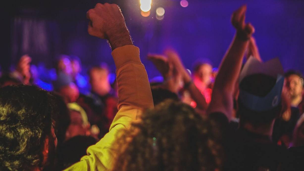 Bielefelds Discos machen wieder auf - unter besonderen Bedingungen. | © Symbolbild: Unsplash