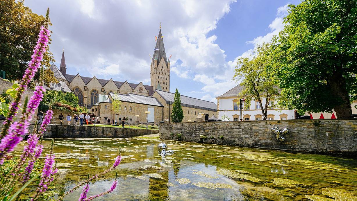 Das Erzbistum Paderborn hat die Bilanz für das Jahr 2024 vorgestellt. | © BESIM MAZHIQI