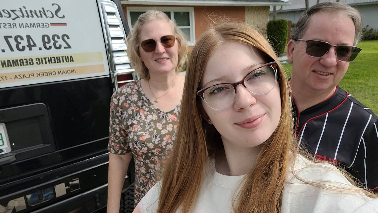 Familie Lehmann ist von Rietberg in die USA ausgewandert. Heute leben Petra und Andreas mit Tochter Hanna in Florida. Sie werden regelmäßig von dem TV-Format "Goodbye Deutschland" (VOX) begleitet. | © Familie Lehmann