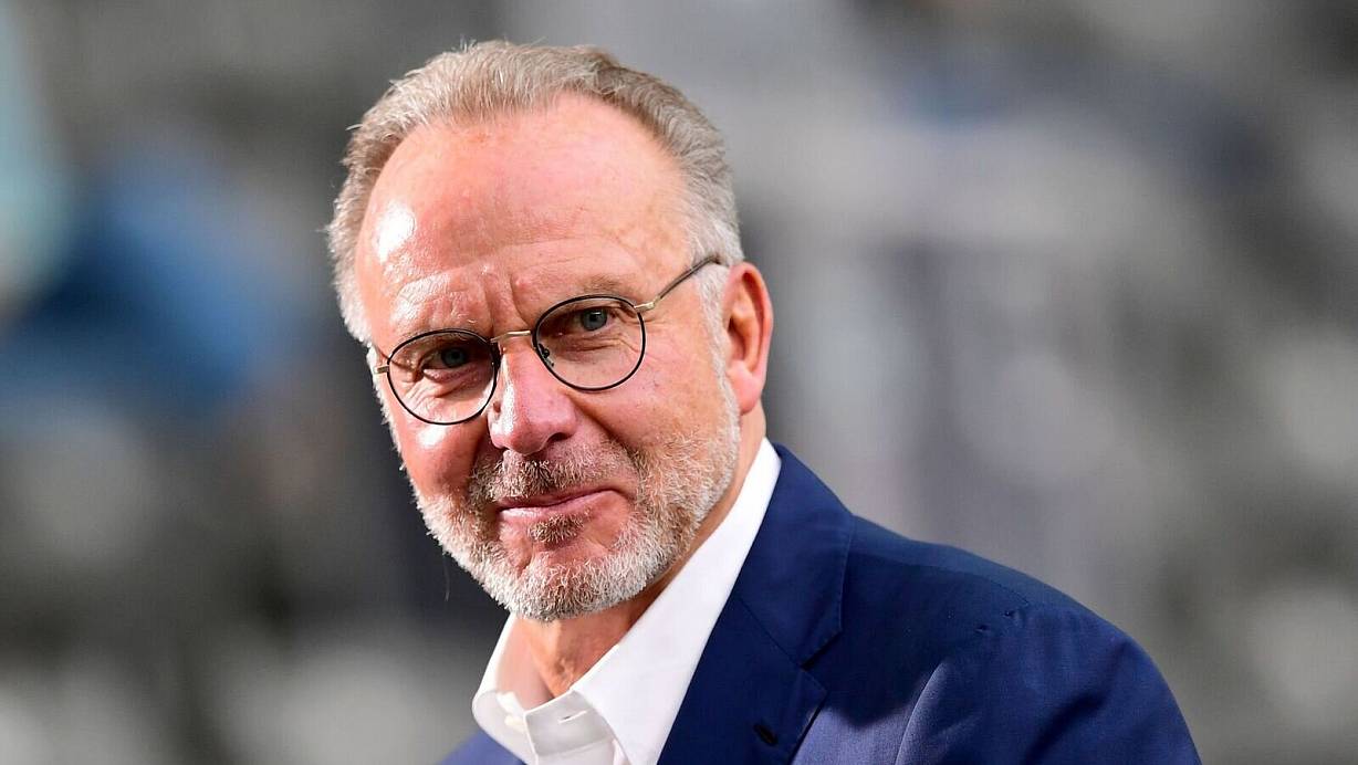 Karl-Heinz Rummenigge empfiehlt dem DFB und der Nationalmannschaft vor der WM mehr Demut. | © Robert Michael/dpa-Zentralbild/Pool/dpa