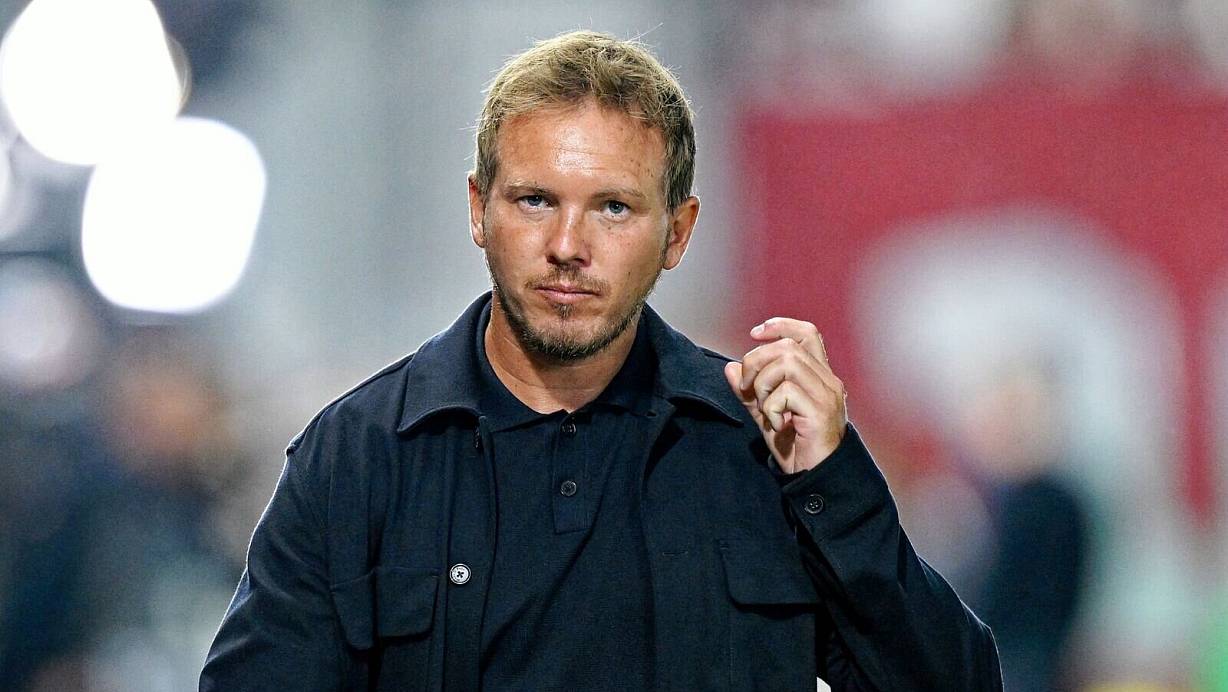 Julian Nagelsmann hat klare Anforderungen an seine WM-Kandidaten. | © Uwe Anspach/dpa