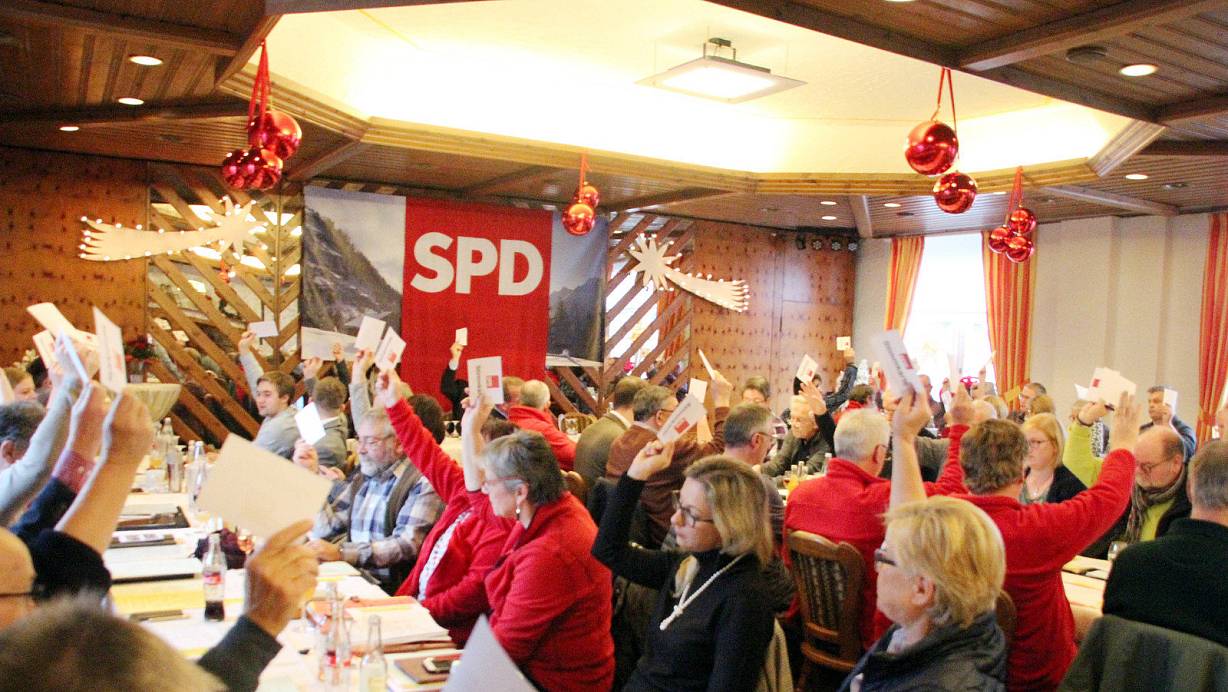 Delegierte: Die SPD bleibt bei ihrem bisherigen System und führt keine Vollversammlungen auf Kreisparteitagen ein. | © Burkhard Battran