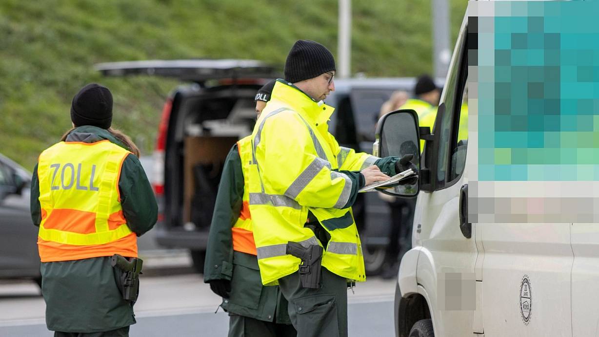Immer wieder ziehen Zollfahnder "dicke Fische" aus dem Verkehr. | © picture alliance