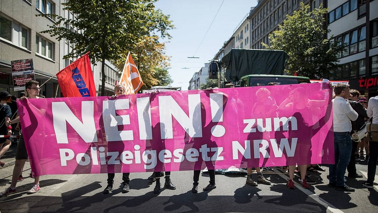 Für Samstag haben Gegener des NRW-Polizeigesetzes eine weitere Demo angemeldet. | © picture alliance