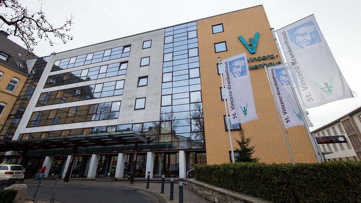 Die finanzielle Situation der Krankenhäuser bleibt angesichts von Erlöseinbrüchen und Mehrausgaben durch die Corona-Pandemie angespannt. | © Niklas Tüns