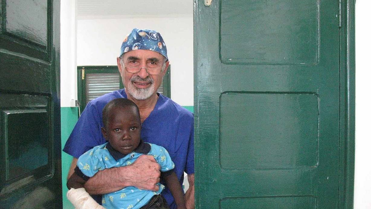 Dr. Emma in Guinea-Bissau. | © Hammer Forum