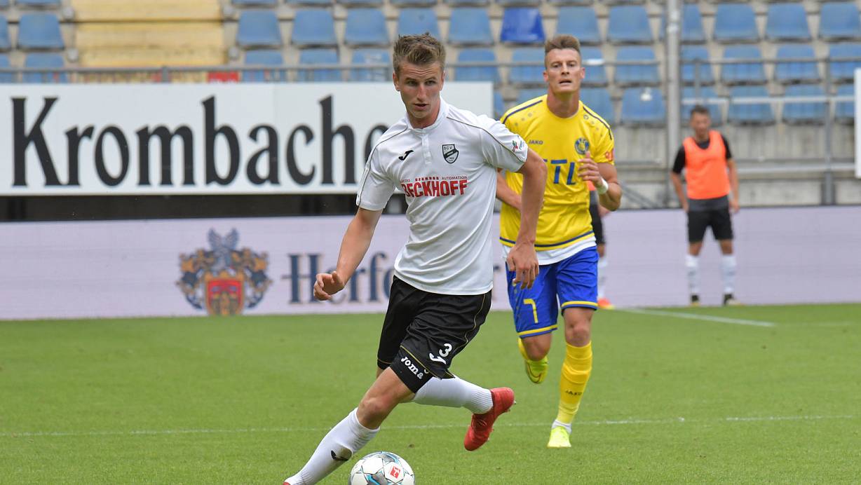 Mit Jan Schöppner hat vor dem Start der Drittligasaison bereits der neunte Spieler den SC Verl verlassen. | © Jens Dünhölter