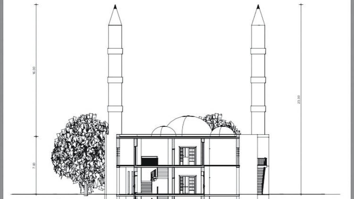 Auf dem ehemaligen städtischen Betriebshof an der Industriestraße, wo jetzt noch Flüchtlingscontainer stehen, soll die neue Moschee entstehen. Links und rechts sind bis zu 23 Meter hohe Minarette geplant. | © BVA