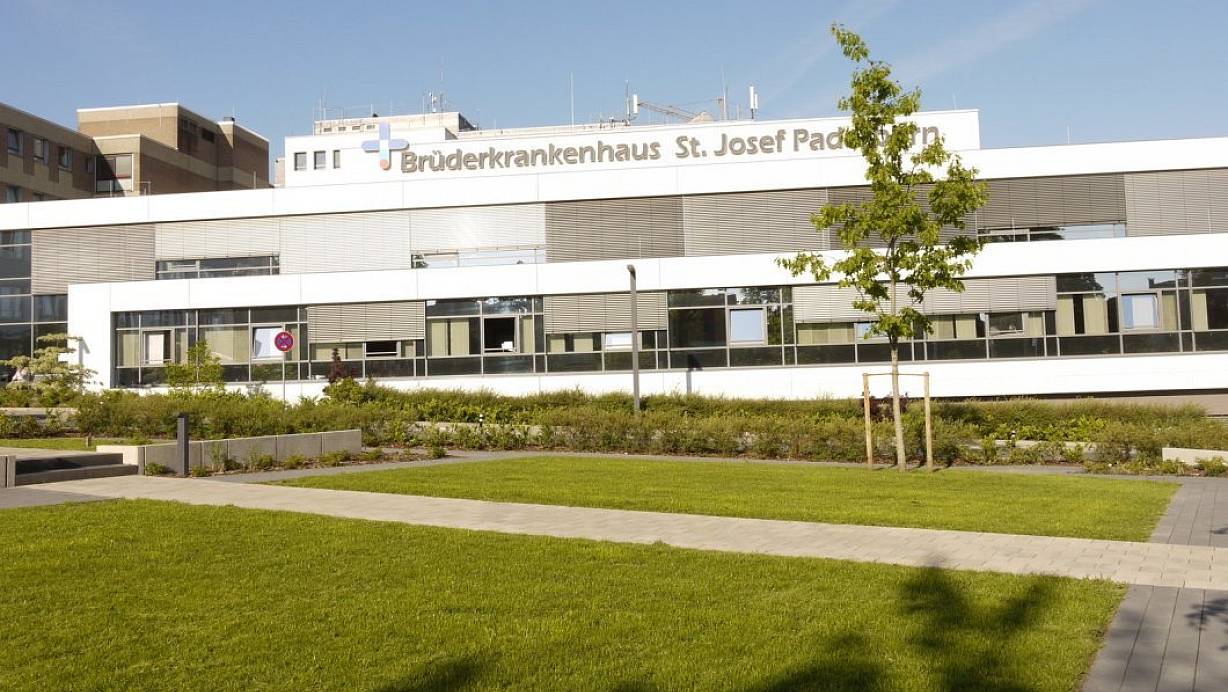 Bisher gelten im Brüderkrankenhaus und auch in den beiden anderen Paderborner Krankenhäuser die gleichen Besucherregelungen wie bisher. | © Brüderkrankenhaus