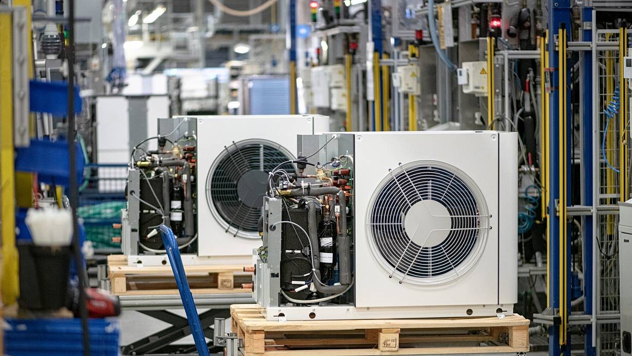 Ein Blick in die Wärmepumpenfertigung des Holzmindener Traditionsunternehmens Stiebel Eltron: Wird hier bal Kurzarbeit herrschen? | © Stiebel-Eltron