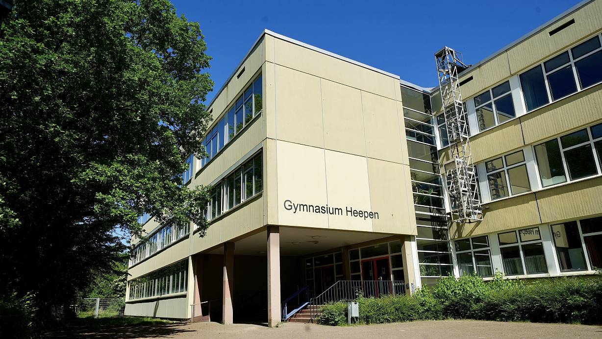 Am Alten Postweg ist der Hauptstandort des Heeper Gymnasiums. Gegenüber ist die Realschule. Noch 2024 soll der Umbau starten. | © Peter Unger