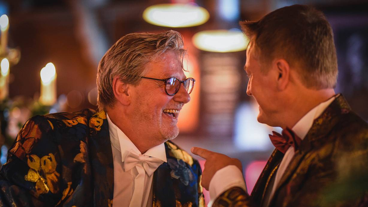 Erst vergangenen Juni heiratete Reiner Beinhaus seinen Lebenspartner Andreas. | © Lena Ottensmeier