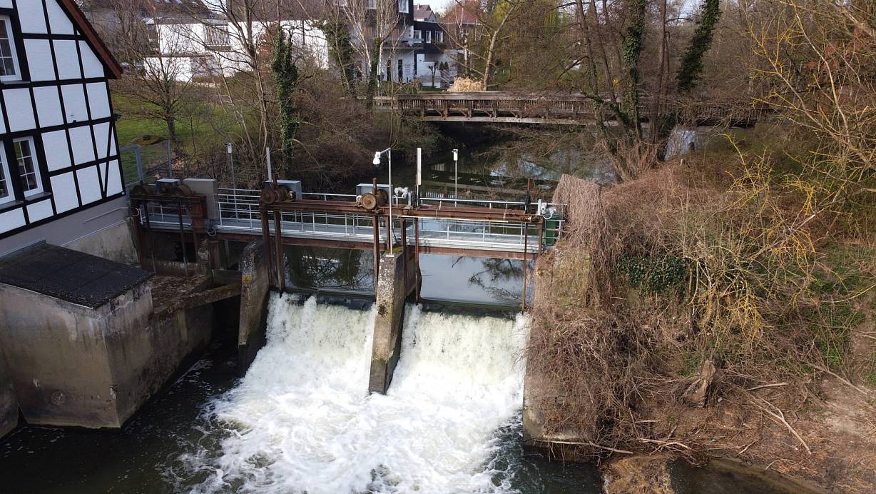 Idyllischer Anblick: Das Wehr an der Elsemühle bereitet den Verantwortlichen allerdings durchaus Kopfzerbrechen. | © Gerald Dunkel