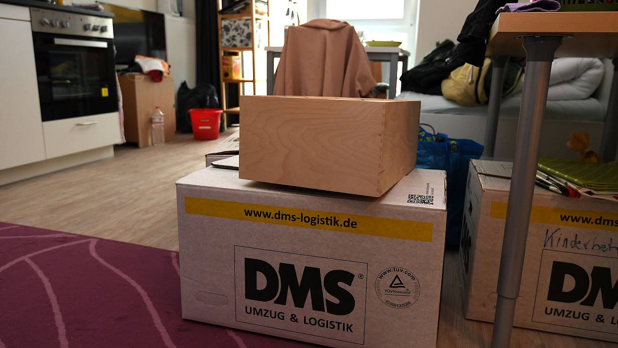 Umgekehrt zogen fast 389.500 Menschen 2022 aus NRW ins Ausland oder in andere Bundesländer. | © Carmen Jaspersen