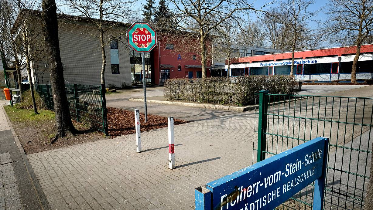 Es ist älteste Schule des mittleren Bildungswegs in Gütersloh. Seit 1981 ist die Freiherr-vom-Stein-Schule in der Austernbrede. Foto: Frücht |