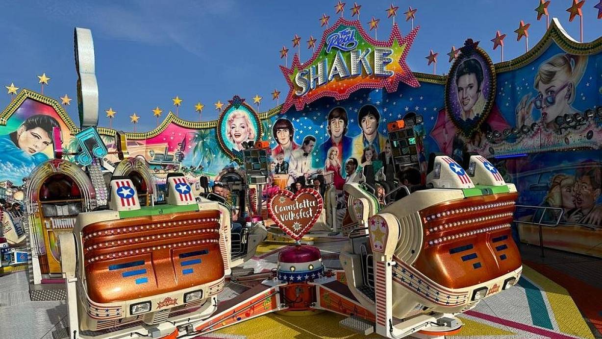 "The Real Shake" ist das erste Mal auf der Bielefelder Herbstkirmes und nichts für unruhige Mägen. | © jprietzel