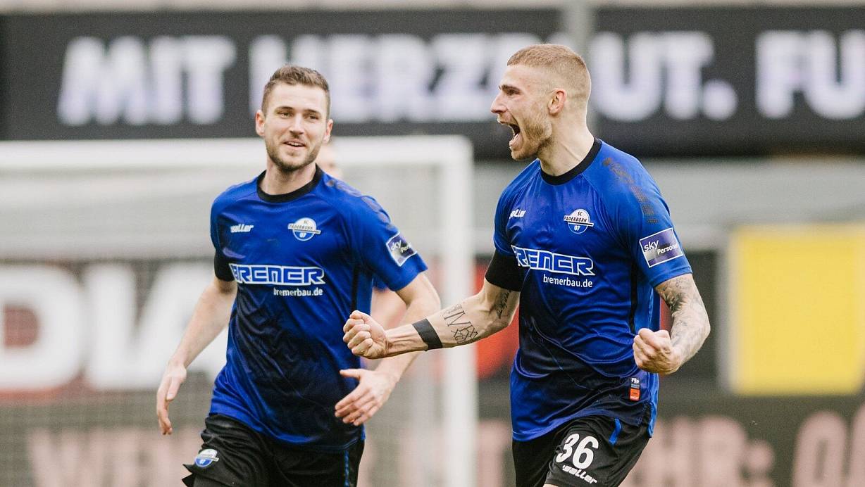 SCP-Stürmer Felix Platte (r.) ist doch wieder eine Option für das Auswärtsspiel bei seinem Ex-Verein Darmstadt 98 und könnte Dennis Srbeny unterstützen. | © Besim Mazhiqi