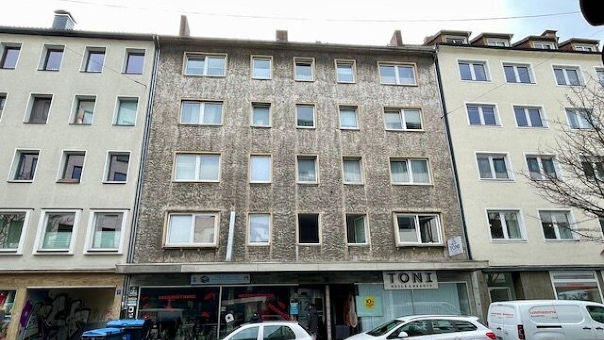 Die Feuerwehr musste am Montagmorgen zu einem Brand in der Bielefelder Innenstadt ausrücken. Tagsüber musste noch gelüftet werden. | © Peter Unger