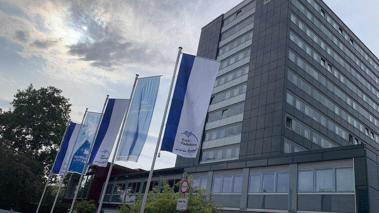 Sitz der Kreisverwaltung: Das Kreishaus an der Paderborner Aldegreverstraße. | © Jens Reddeker
