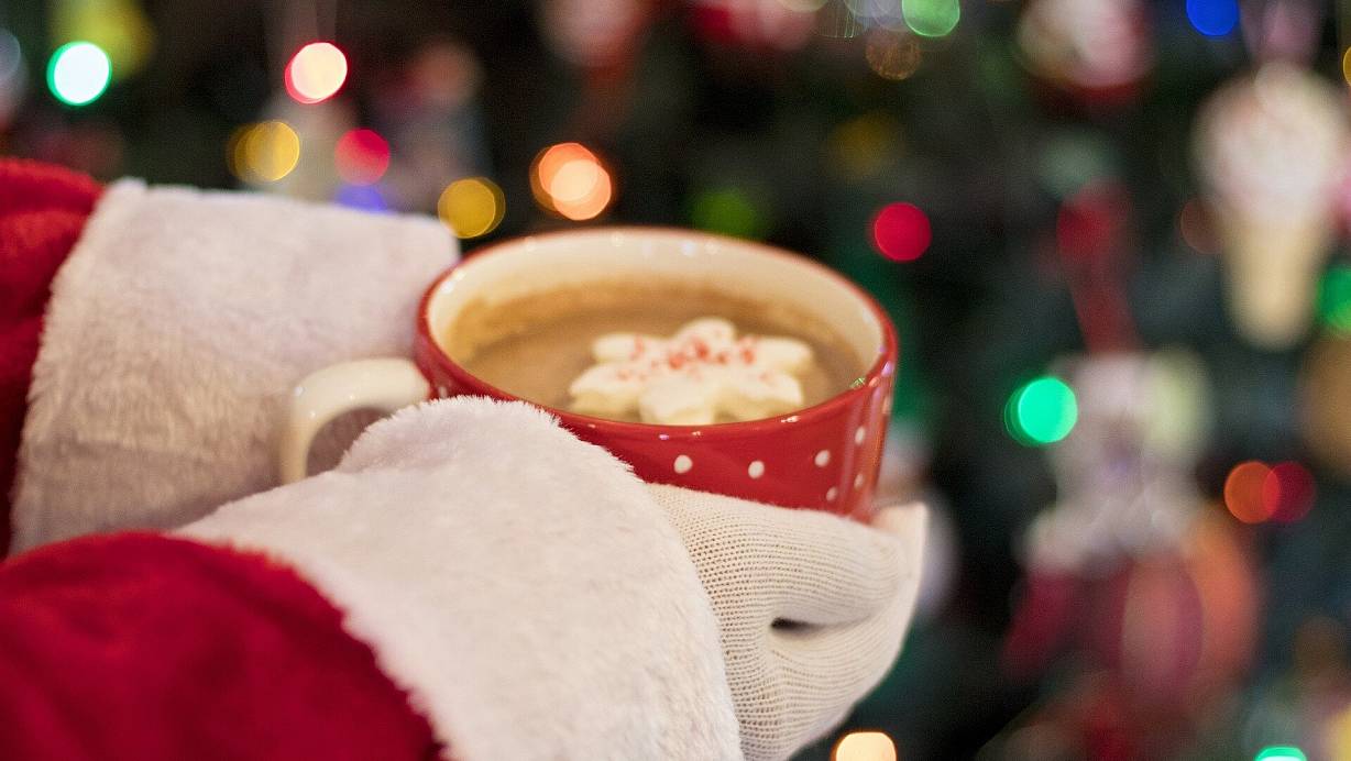 Besonders in der Weihnachtszeit ist der heiße Kakao mit Rum beliebt. Der Name "Lumumba" ist jedoch umstritten. | © Symbolbild: Pixabay