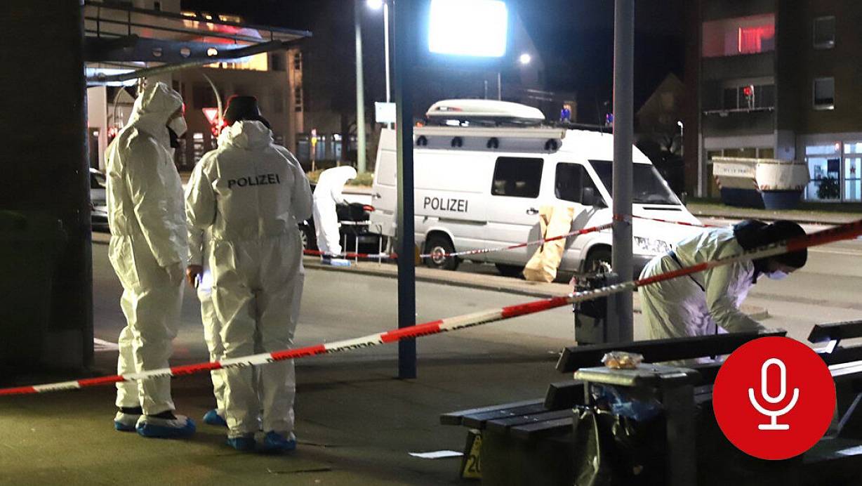 Tödliche Schüsse in Brackwede zwischen Treppenplatz und Berliner Straße. Memo K. (31) stirbt wenig später im Krankenhaus. | © Charlotte Mahncke