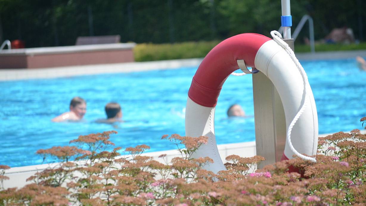 Im Werburger Waldbad gelten seit Sonntag neue Einlassbestimmungen. | © Alexander Lange