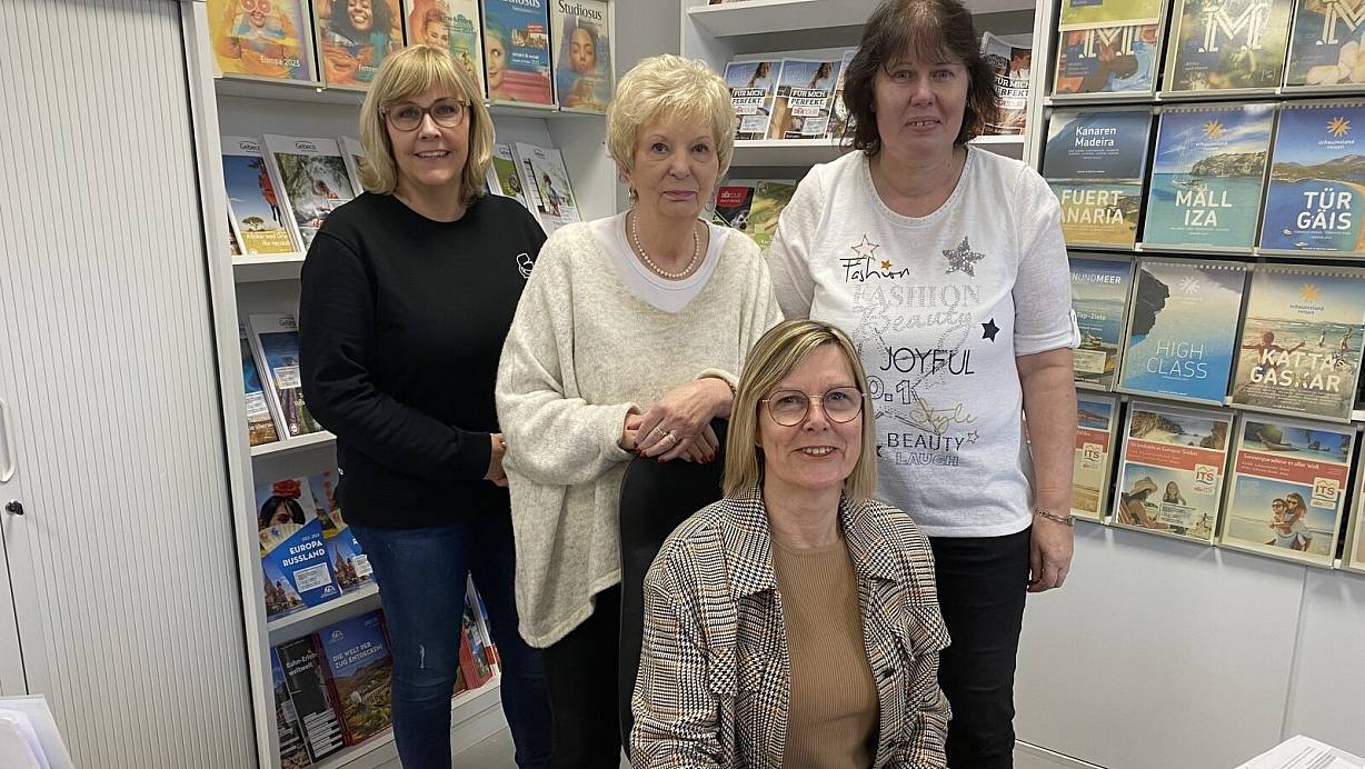 Mit dem neuen Standort sind Kathrin Ciraci (v.l.), Heidrun Reuter, Corinna Schnieder und Gabriele Kummer zufrieden. | © Dirk Windmöller