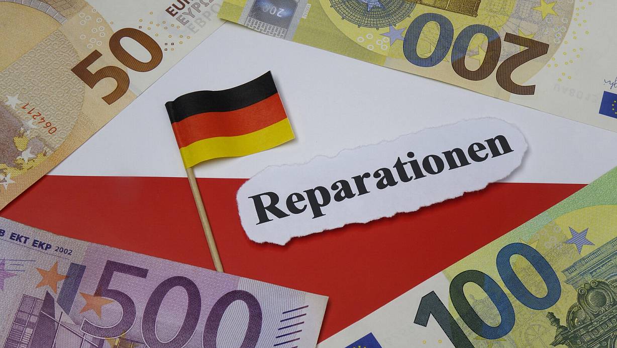 Ist Deutschland Polen Reparationszahlungen wegen erlittener Schäden aus dem Zweiten Weltkrieg schuldig? In Polen herrscht zunehmend eine antideutsche Stimmung. | © picture alliance / ZB