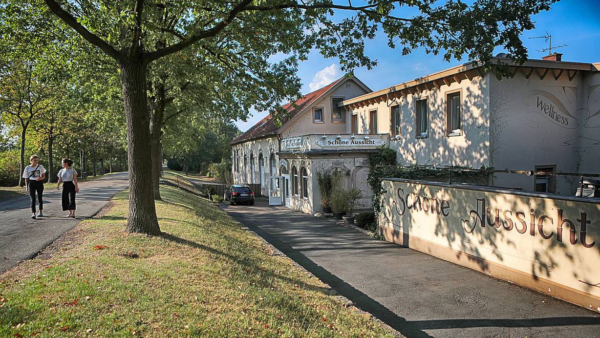 Soll abgerissen werden: Die „Schöne Aussicht" an der Promenade. Hier soll eine Wohnanlage entstehen. | © Sarah Jonek
