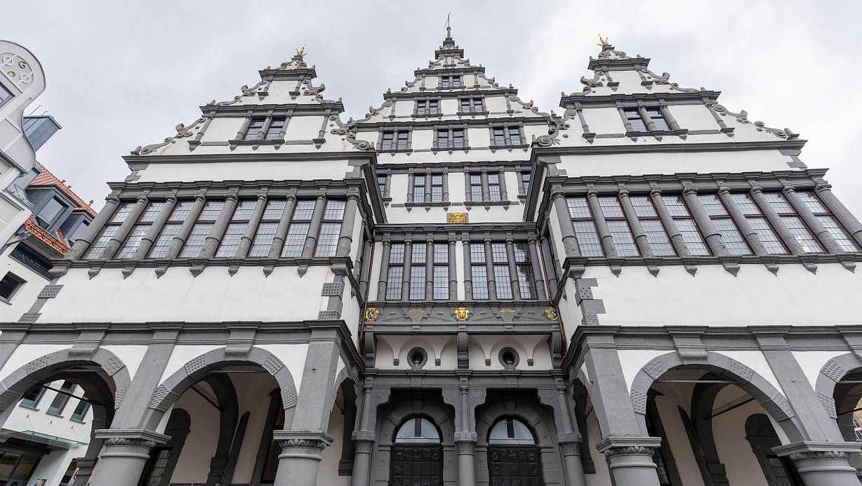 Auch der Bürgermeister der Stadt Paderborn, Michael Dreier, hat das Schreiben an die Landesregierung unterzeichnet. | © Niklas Tüns