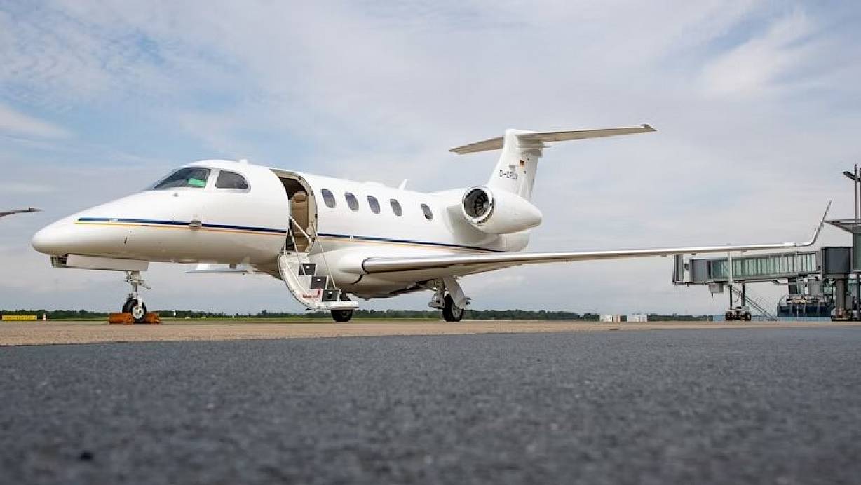 Die neueste Embraer Phenom 300 ist bei PAD Aviation eingetroffen. | © PAD Aviation