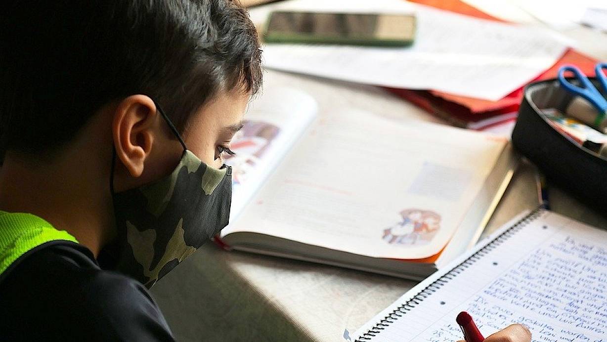 Wenn es glatt läuft, kann es noch im Mai in Bielefeld wieder Präsenzunterricht geben.  | © Symbolfoto: Pixabay