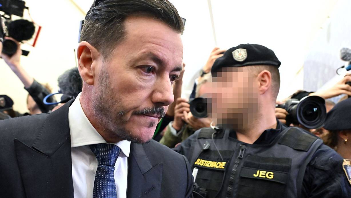 Wenige Wochen nach seinem ersten Prozess muss sich der Ex-Milliardär René Benko erneut vor Gericht verantworten | © Barbara Gindl/APA/dpa