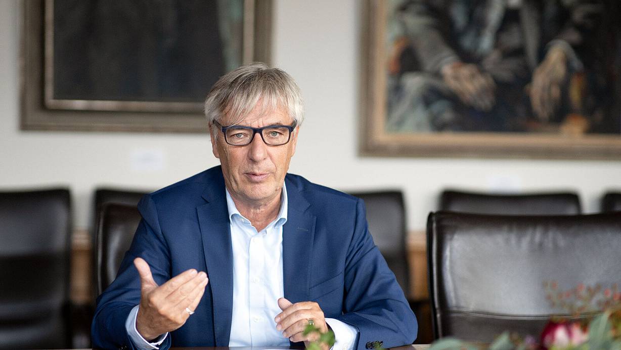 "Aus meiner Sicht kann es hilfreich sein, eine wohnortnahe Grundschule zu wählen", sagt Schuldezernent Udo Witthaus. | © Oliver Krato