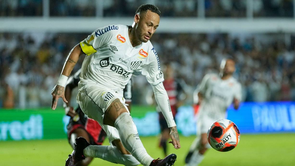 Es läuft alles andere als gut für Neymar beim FC Santos. | © Andre Penner/AP/dpa