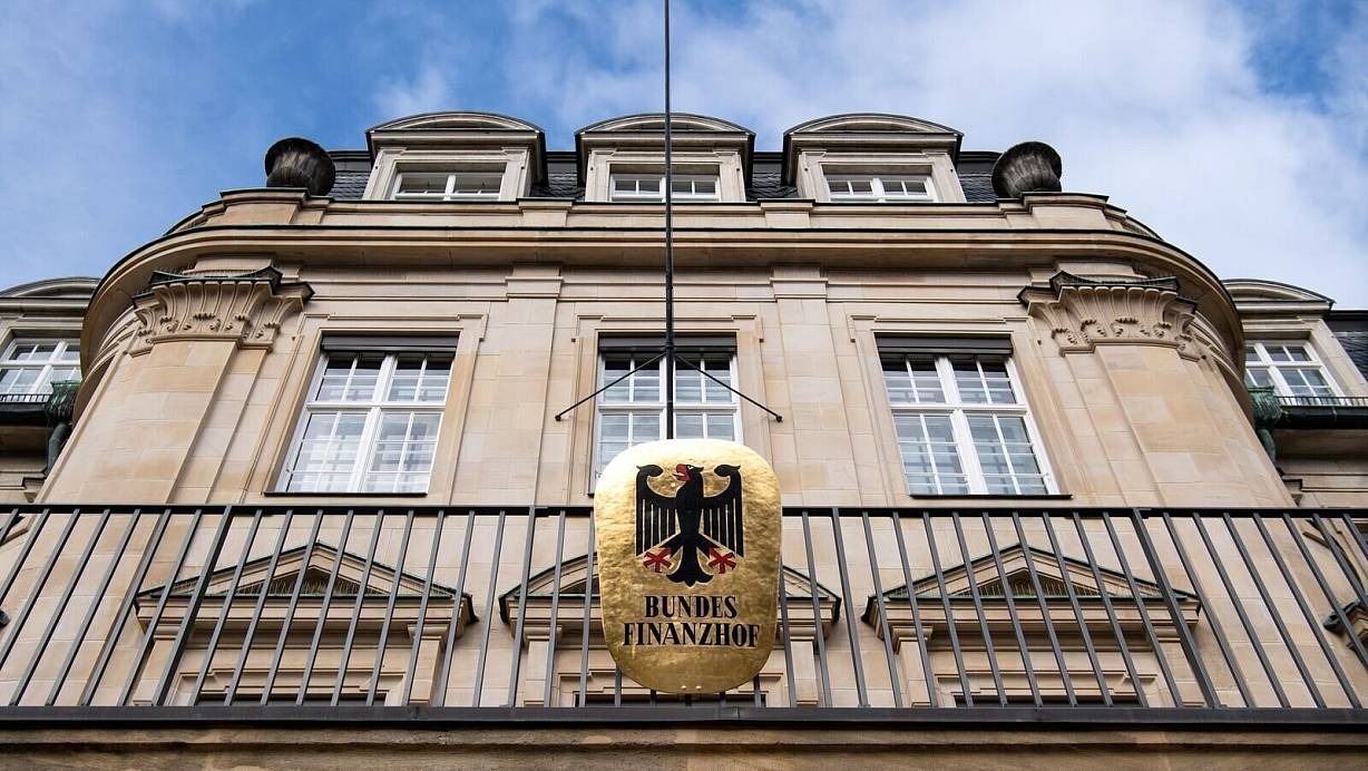 Der Bundesfinanzhof verliert einen Senat und Richterstellen. (Symbolbild) | © Sven Hoppe/dpa