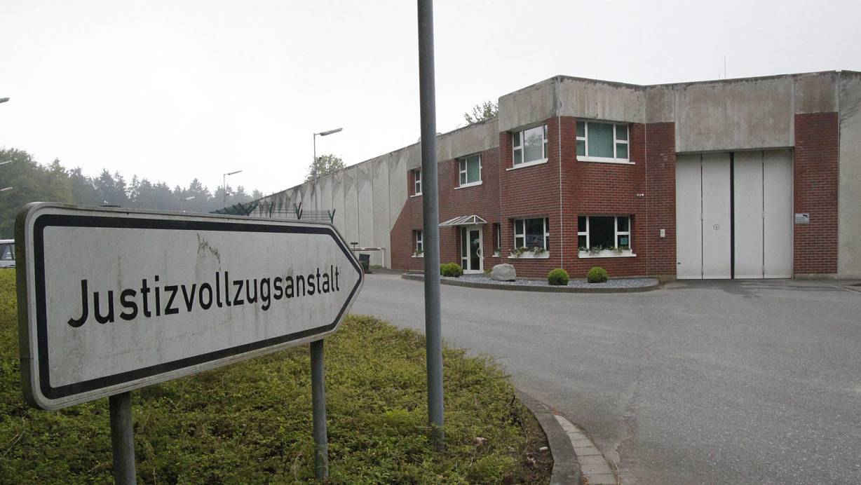 In der Abschiebehaft in Büren herrschen nach Angaben des NRW-Integrationsministeriums erschwerte Bedingungen. | © Finke