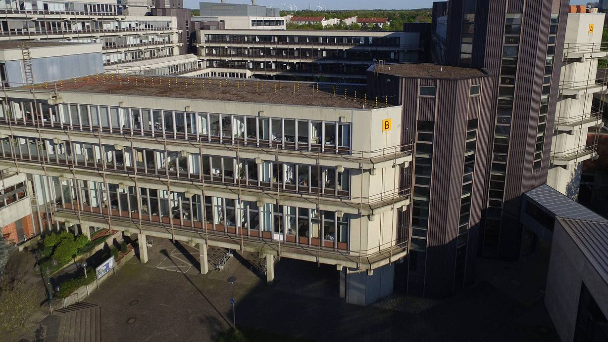 Blick auf die Universität Paderborn. | © Marc Köppelmann