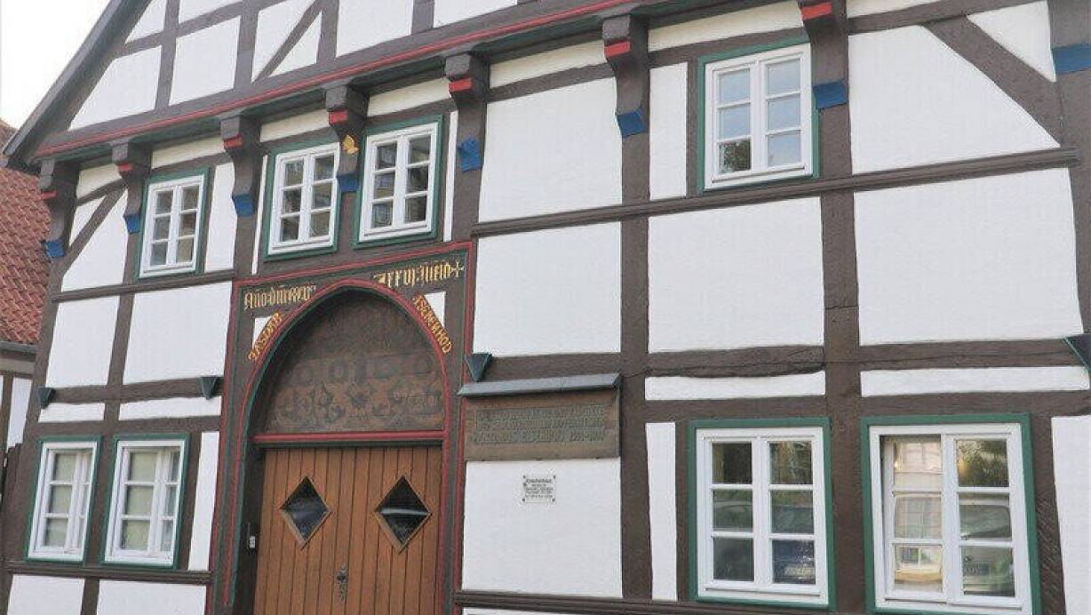 Das Eisenhoithaus in der Warburger Altstadt. | © Simone Flörke