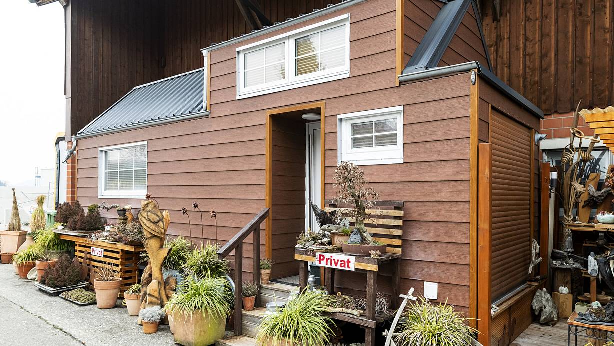 Ein Beispiel für ein Tiny House aus der Schweiz mit einer Wohnfläche von 23 Quadratmetern. | © Picture Alliance