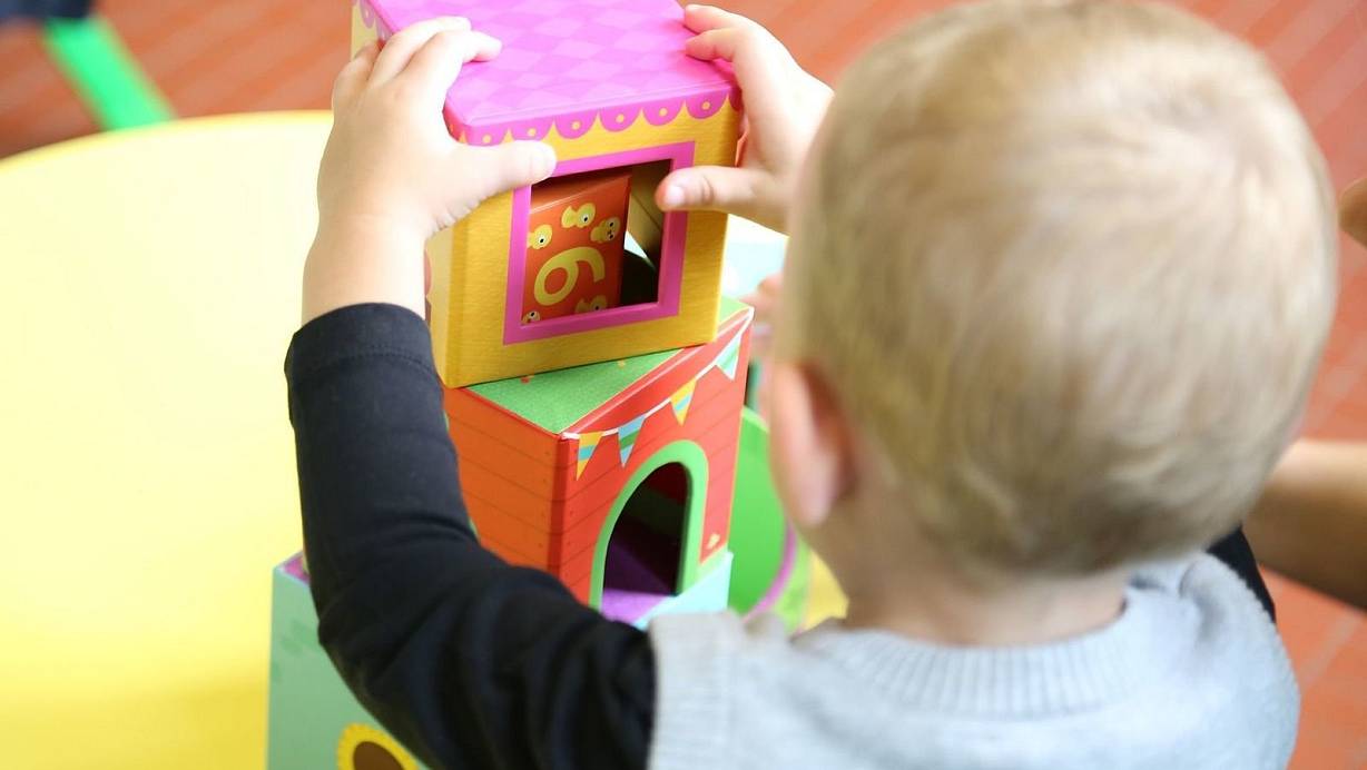 Ab Sommer wird es in Bielefeld wieder mehr als 14.000 Betreuungsplätze für Kinder geben. Die Zahl ist in den vergangenen Jahren gestiegen. | © Pixabay